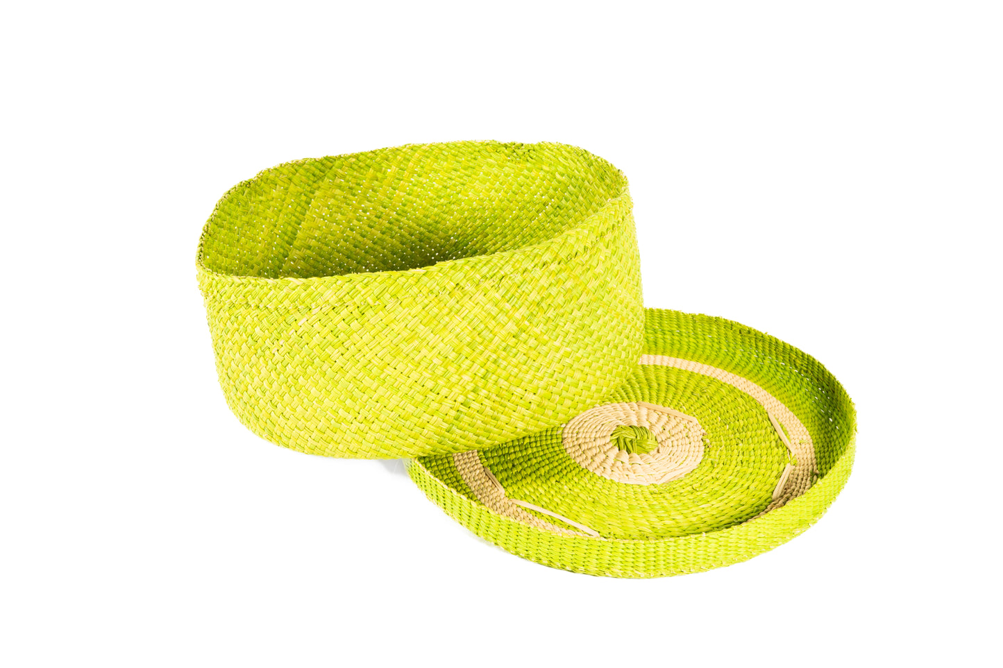 Iraca Palm Bread or Tortilla Basket with Lid