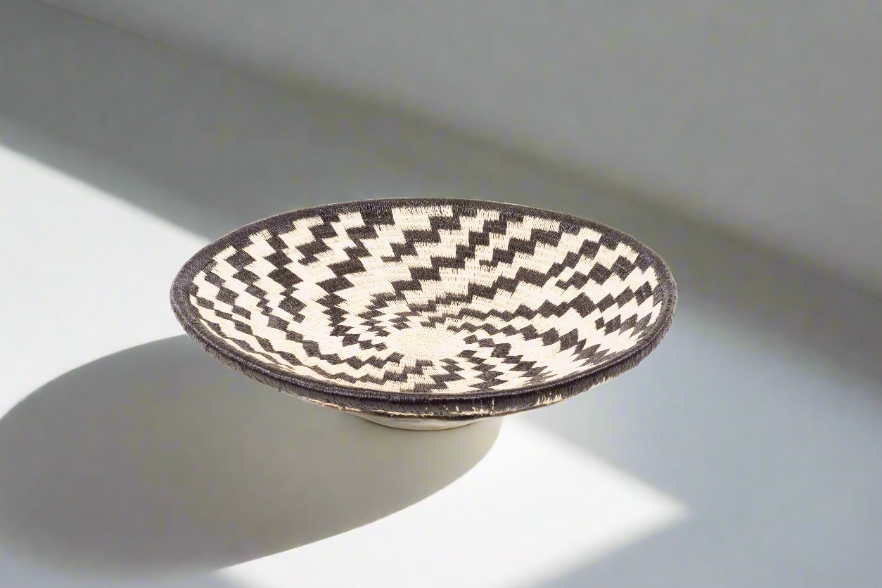 Werregue Shallow Bowls