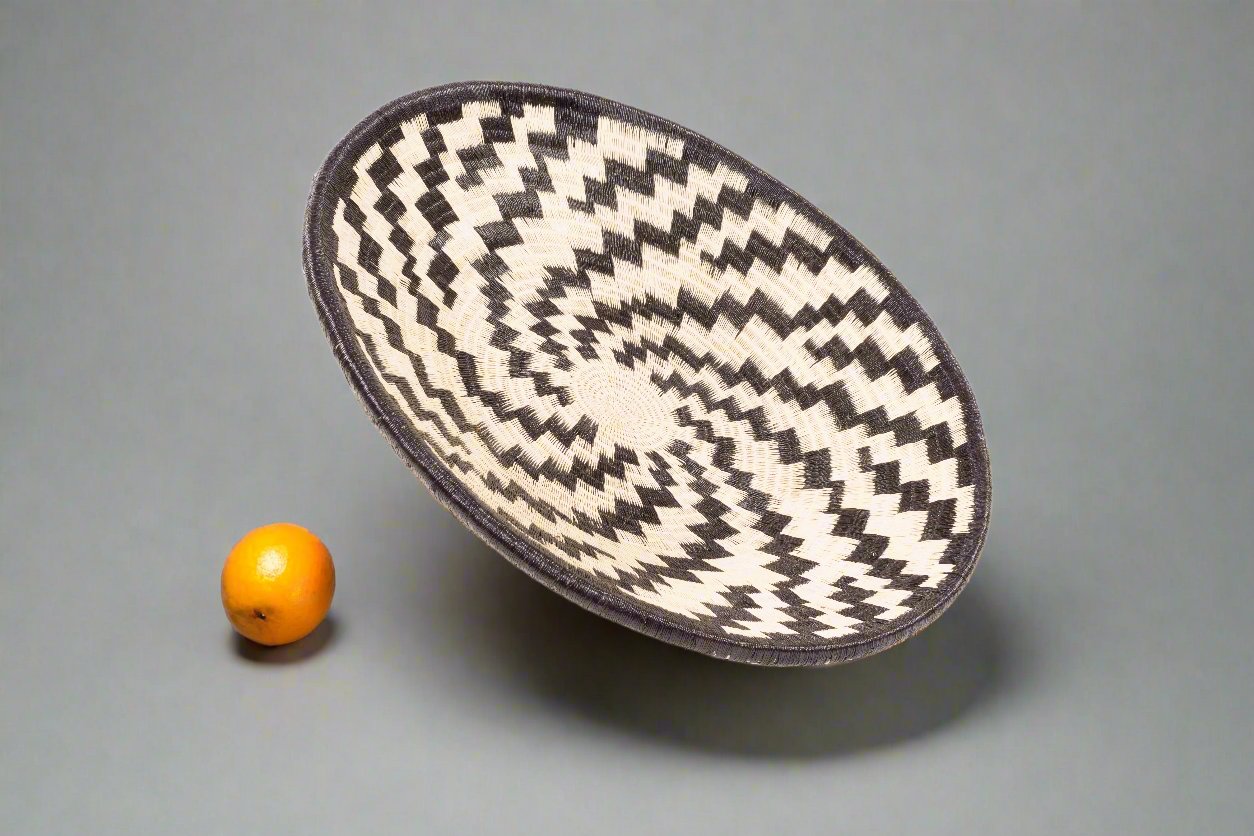 Werregue Shallow Bowls