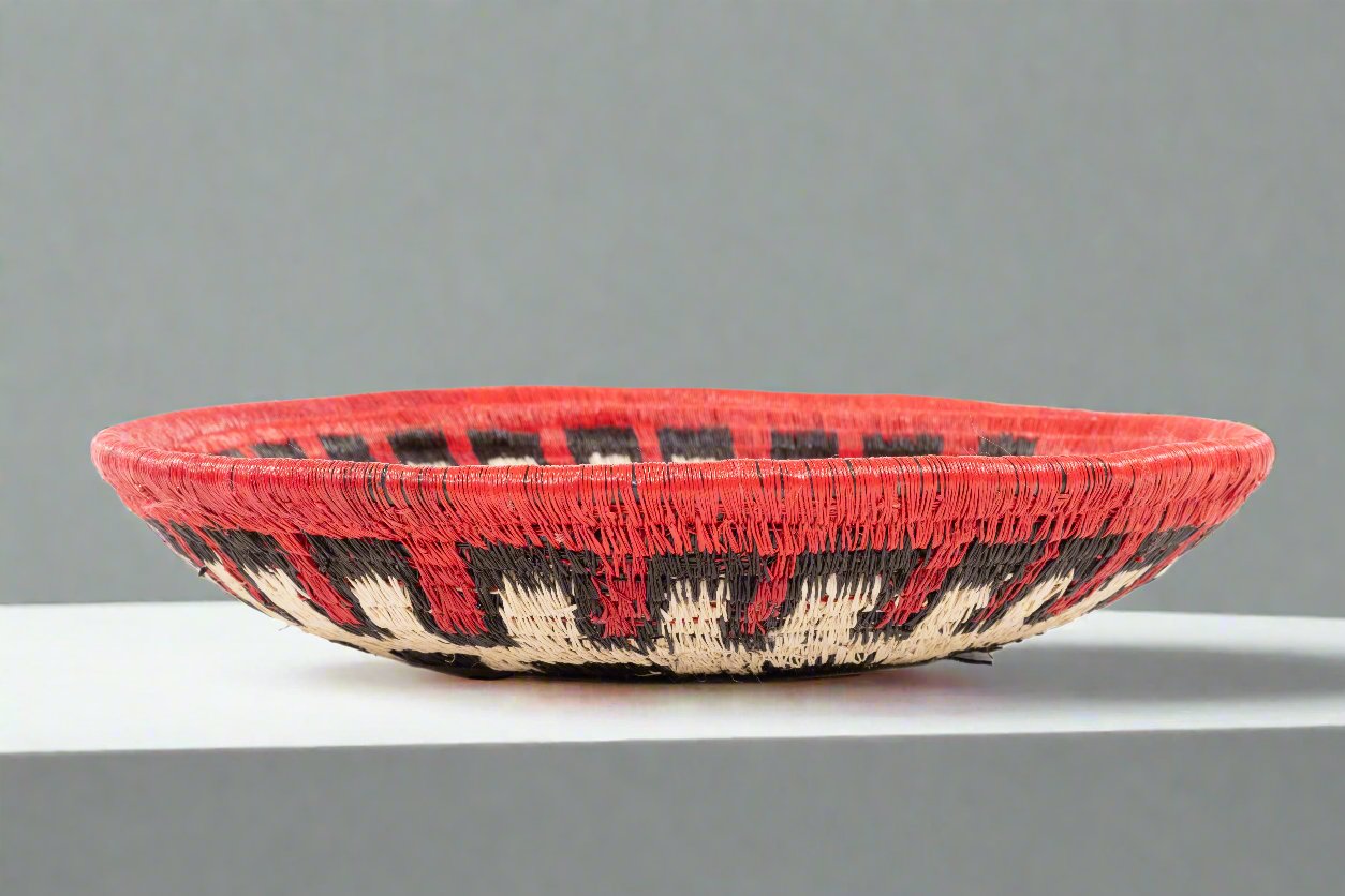 Werregue Shallow Bowls