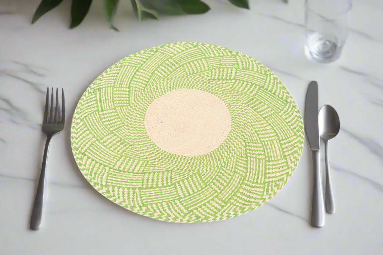 Iraca Palm Round Placemats