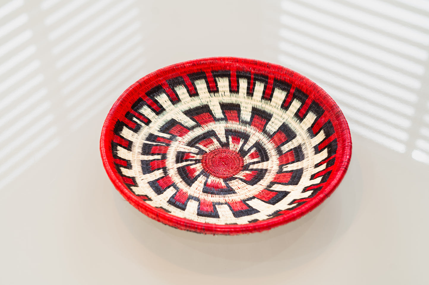 Werregue Shallow Bowls